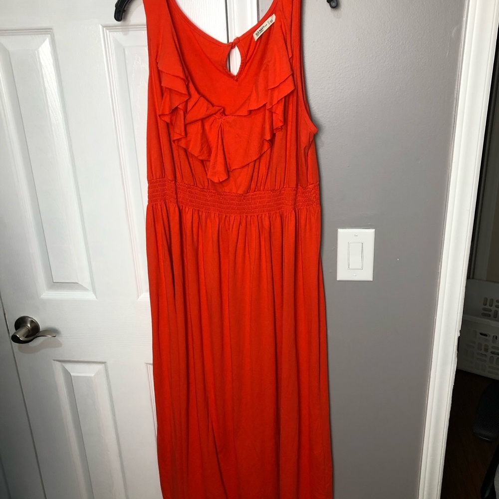 Elegant Red Sleeveless Dress